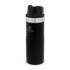 Termohrnček Stanley Classic Trigger Action Travel Mug 470 ml, Matte Black Termohrnček Stanley Classic Trigger Action Travel Mug 470 ml, Matte Black